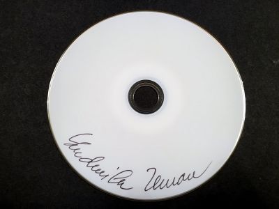 Vynález zkázy bluray s podpisem Ludmily Zemanové